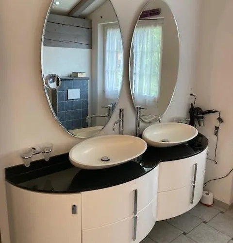 Duplex Edelweiss 公寓 *